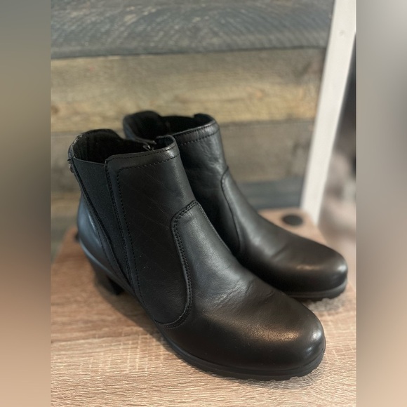 Enval Soft D.Dahlia Women's Ankle Boots Size 9 Made in Italy - Picture 10 of 16